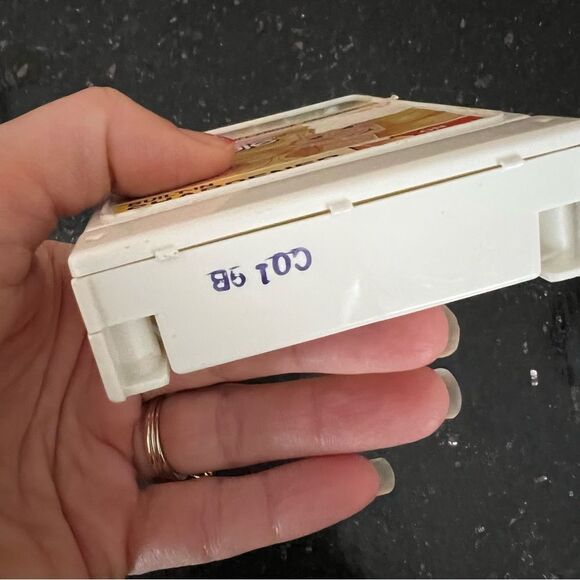 Barbie Doll Crayons 1989
Mattel With Case Built-in
Sharpener Golden 16 NEW - Picture 11 of 11